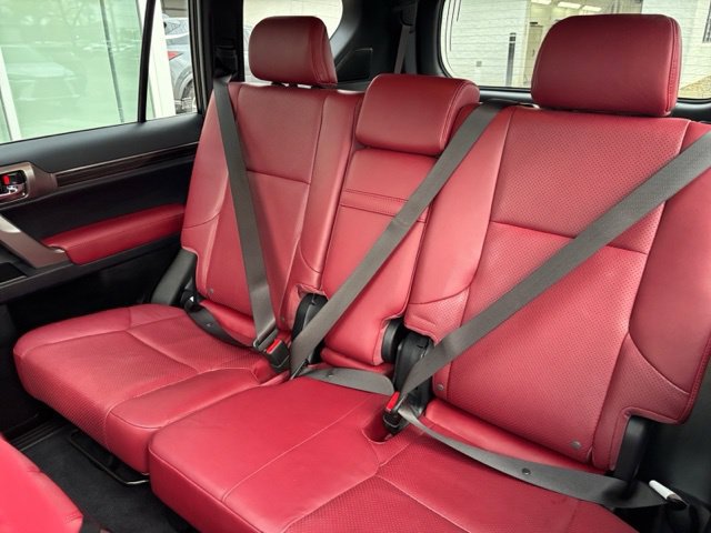 Used 2022 Lexus GX 460 Luxury w/ Accessory Package AWD/4WD image 25