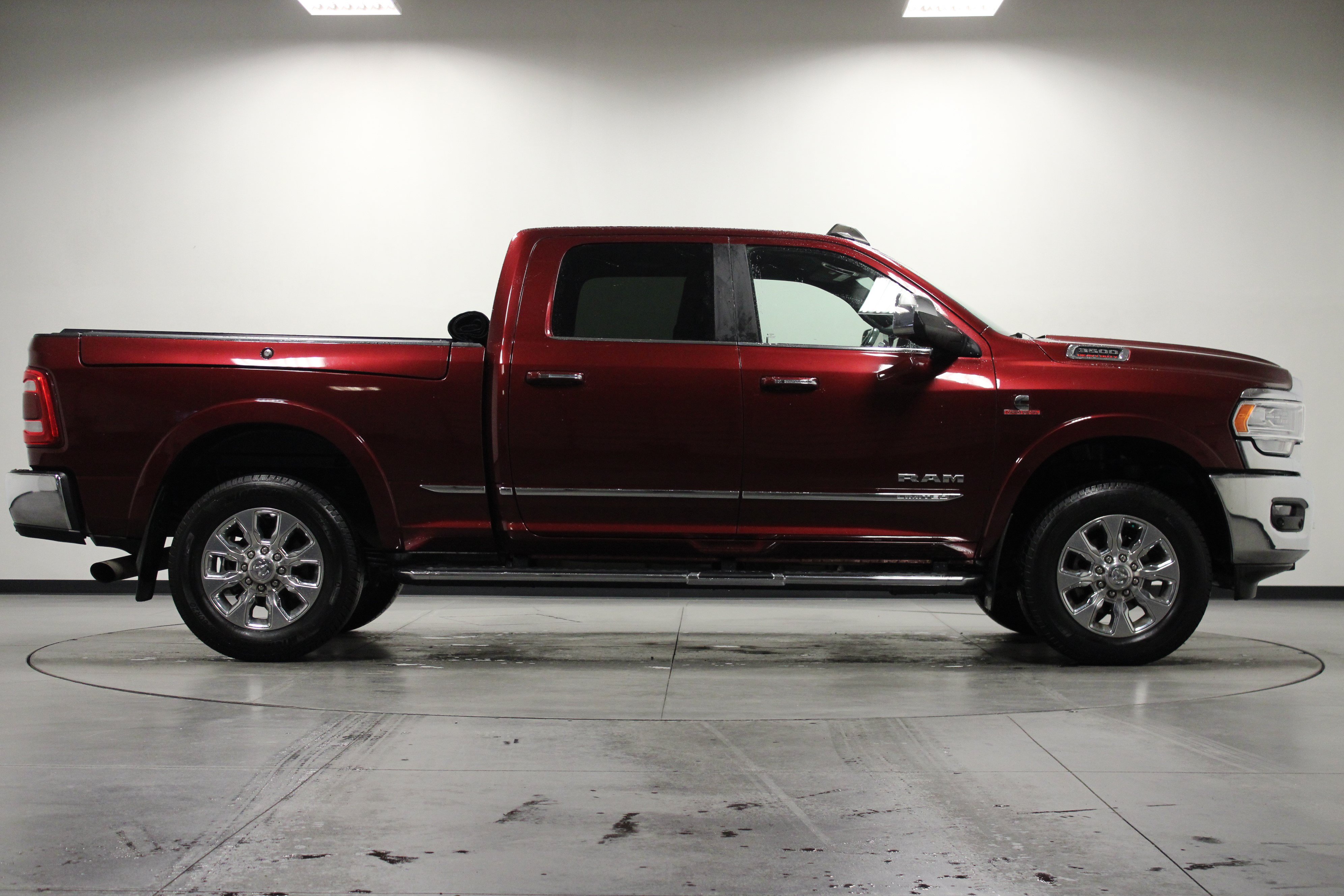 Used 2020 RAM 3500 Limited AWD/4WD image 3