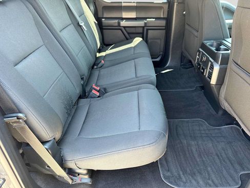 Used 2020 Ford F150 XLT w/ Equipment Group 302A Luxury AWD/4WD image 19