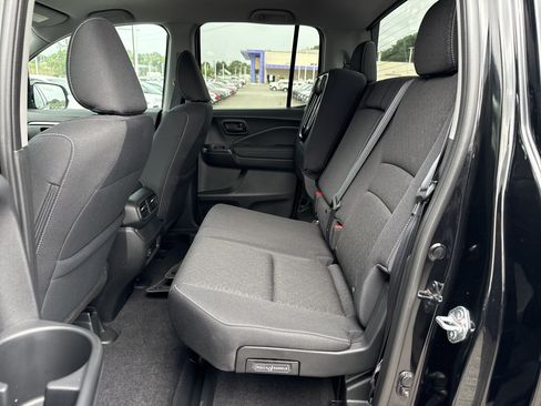 Certified 2025 Honda Ridgeline Sport image 30