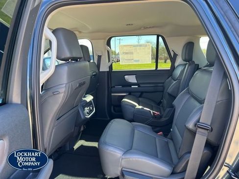 New 2026 Ford Expedition Active RWD image 23