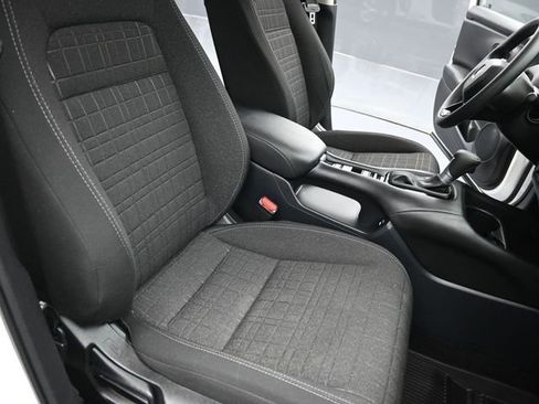 Certified 2025 Honda HR-V LX image 26