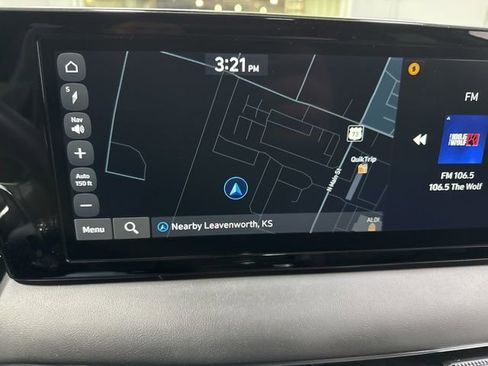 Used 2025 Hyundai Palisade Calligraphy image 5