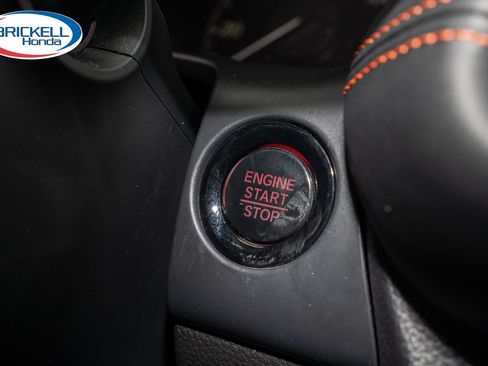 Certified 2025 Honda HR-V Sport image 33