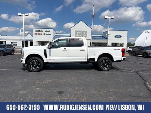 Used 2025 Ford F350 Platinum AWD/4WD image 2