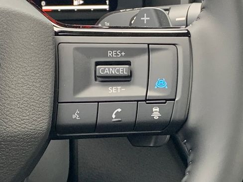 New 2026 Nissan Rogue Platinum image 11