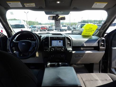 Used 2018 Ford F150 XL w/ Equipment Group 101A Mid RWD image 23