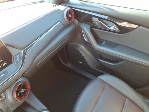 Used 2025 Chevrolet Blazer RS image 26
