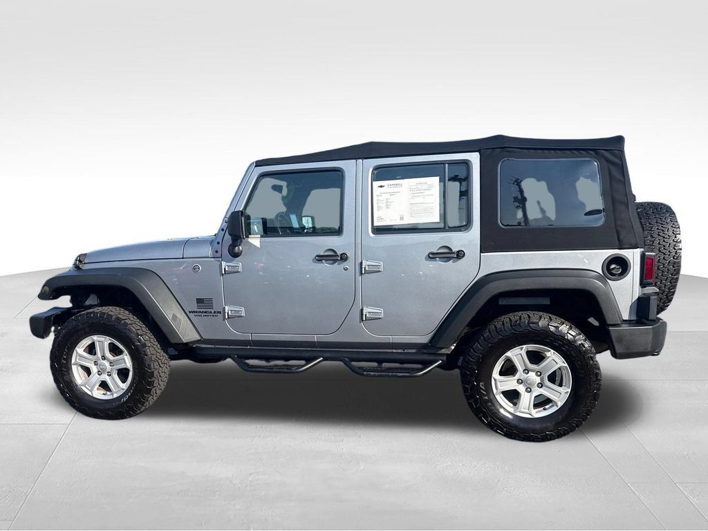 Used 2016 Jeep Wrangler Unlimited Sport AWD/4WD image 2