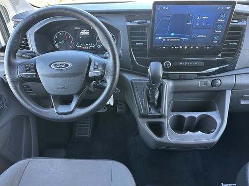 Used 2023 Ford Transit 350 XLT image 23