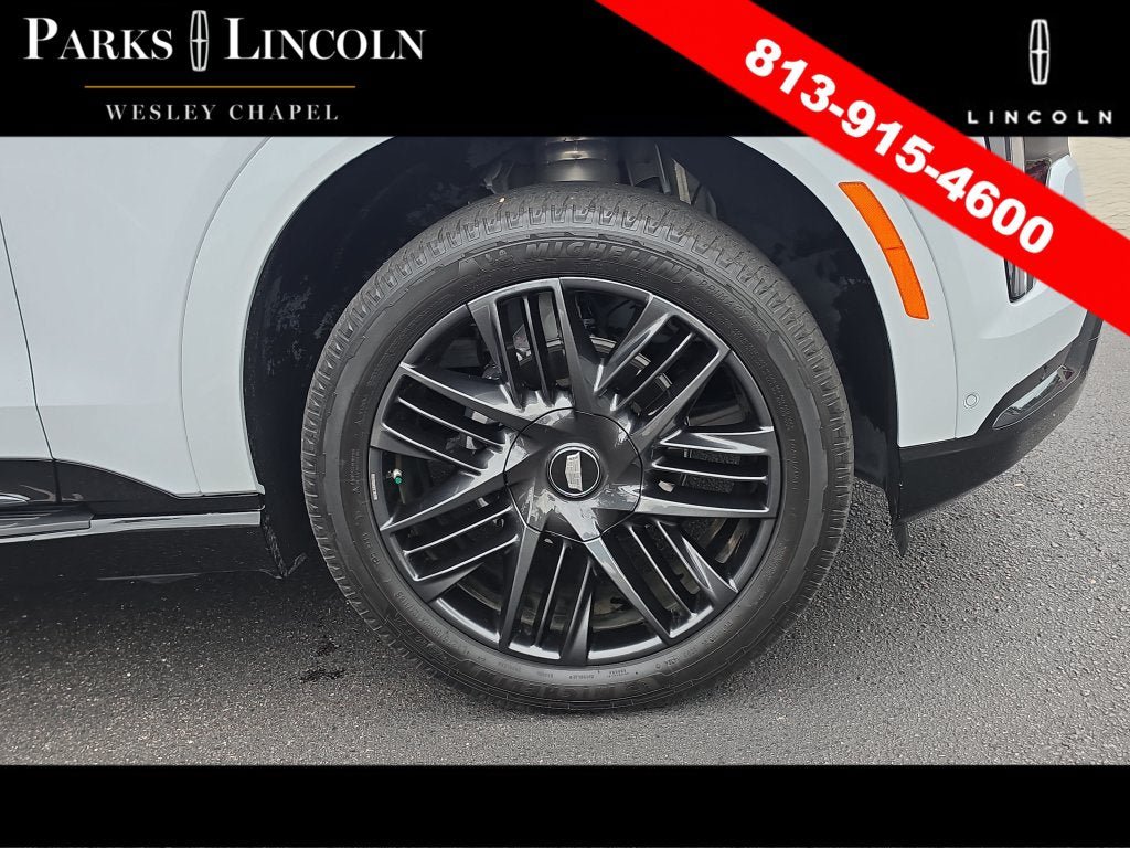 Used 2026 Cadillac Escalade IQ Sport 1 w/ LPO, ONYX Package AWD/4WD image 37