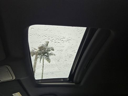 Used 2023 Honda Passport EX-L image 18