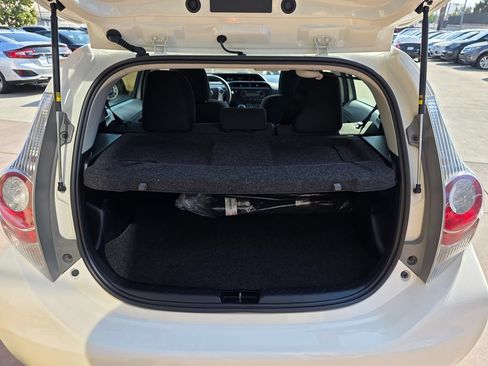 Used 2014 Toyota Prius C Two FWD image 18