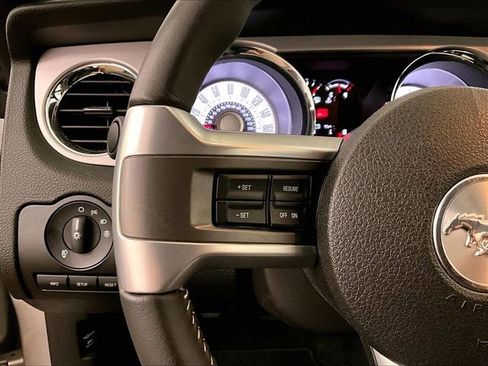 Used 2012 Ford Mustang Premium RWD image 17