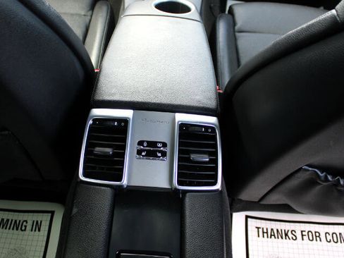 Used 2013 Porsche Panamera S image 21