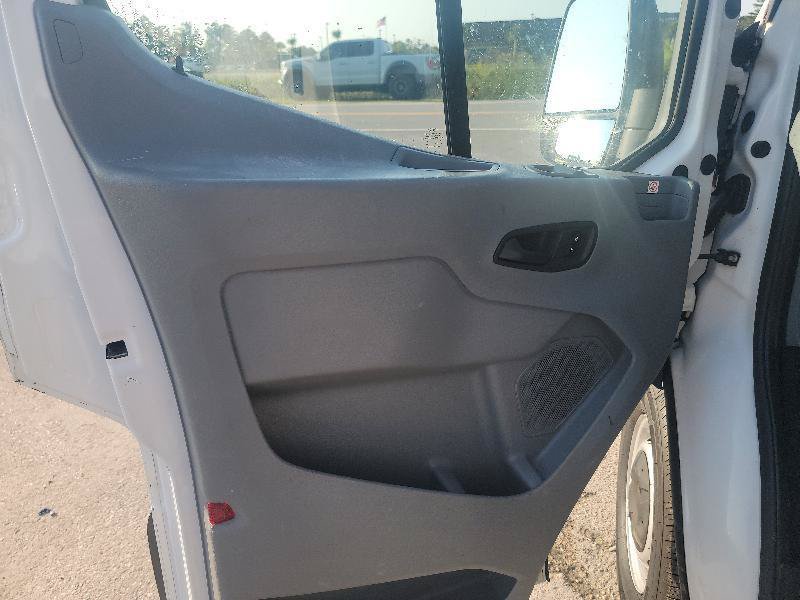 Used 2019 Ford Transit 150 130 Low Roof RWD image 10
