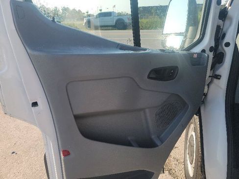 Used 2019 Ford Transit 150 130 Low Roof RWD image 10
