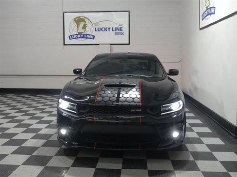 Used 2019 Dodge Charger Scat Pack w/ Daytona Edition Group image 2