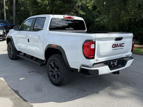 New 2025 GMC Canyon Elevation w/ Convenience Package image 42