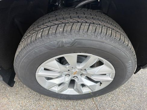New 2026 Chevrolet Silverado 1500 Custom AWD/4WD image 15