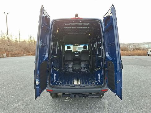 Used 2026 Mercedes-Benz Sprinter 2500 image 8