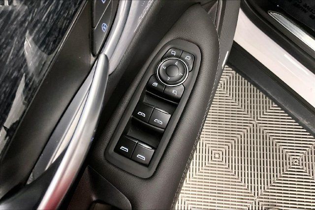 Used 2023 Cadillac XT5 Premium Luxury AWD/4WD image 32