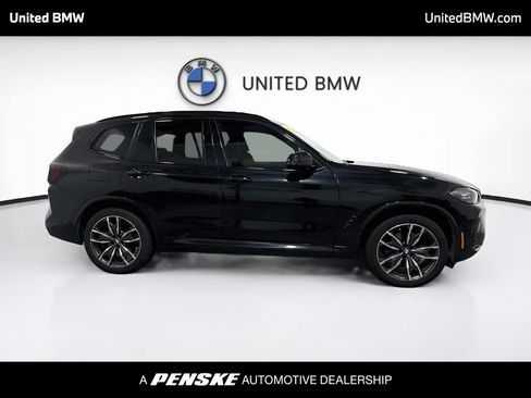 Used 2024 BMW X3 xDrive30i w/ Premium Package AWD/4WD image 4