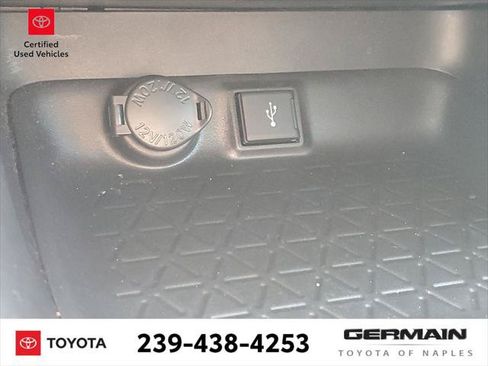 Certified 2022 Toyota RAV4 XLE w/ Convenience Package FWD image 31