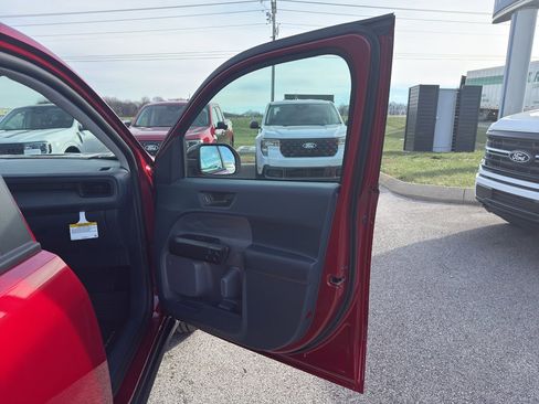 New 2026 Ford Maverick XLT w/ XLT Luxury Package image 15