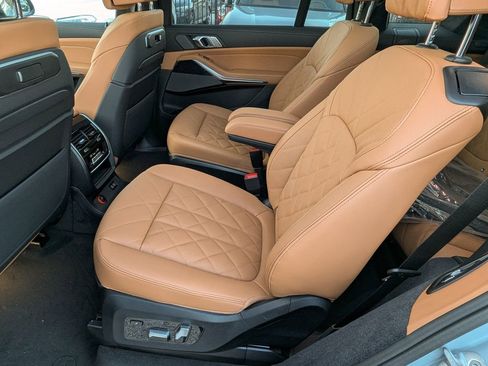 New 2026 BMW X7 xDrive40i image 32