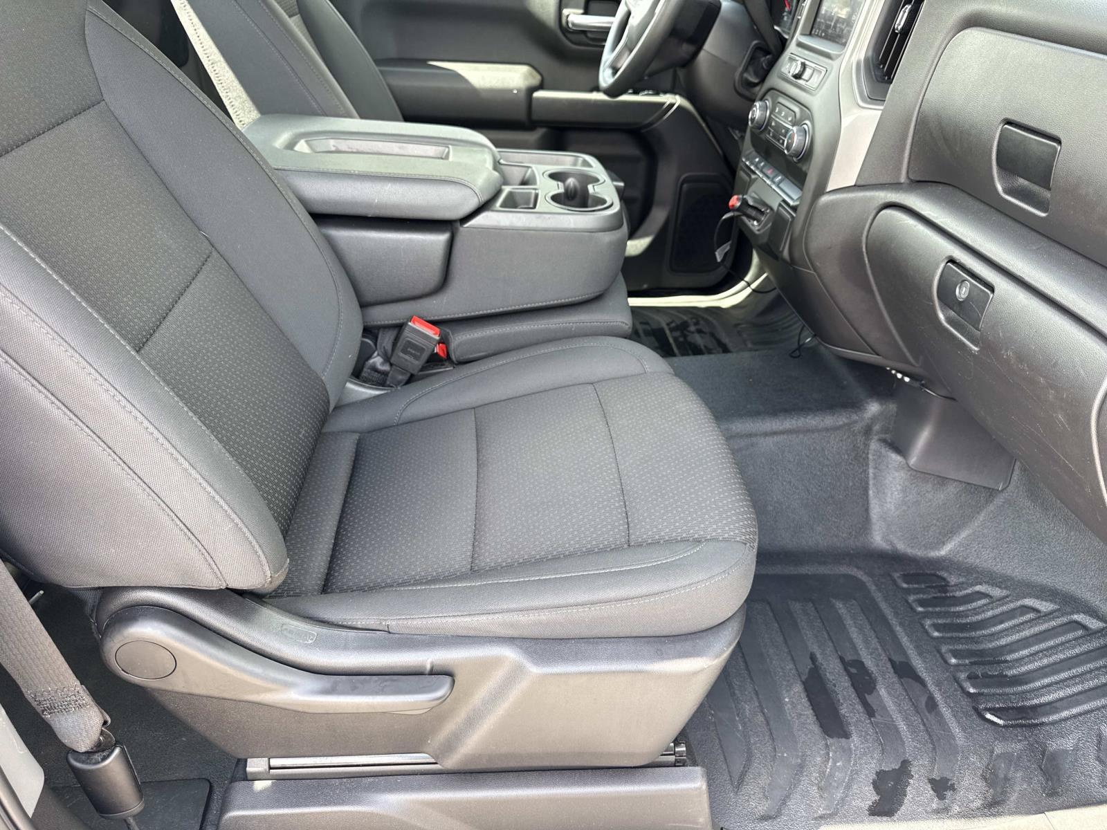 Used 2025 Chevrolet Silverado 1500 W/T w/ Trailering Package AWD/4WD image 10
