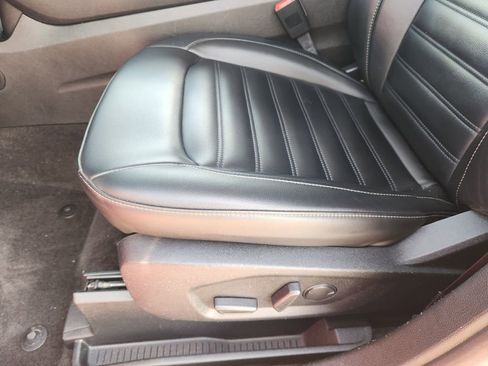 Certified 2020 Ford Edge SEL w/ Convenience Package image 23