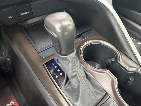 Used 2023 Toyota Camry SE AWD/4WD image 25