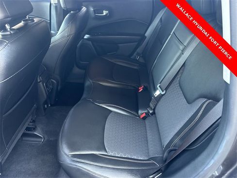 Used 2020 Jeep Compass Latitude image 13