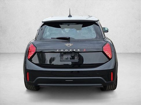 New 2026 MINI Cooper S image 9