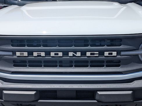 Certified 2023 Ford Bronco 4-Door w/ Sasquatch Package AWD/4WD image 13