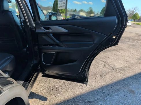 Used 2022 MAZDA CX-9 Touring Plus AWD/4WD image 15