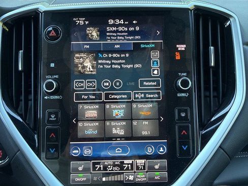 Used 2023 Subaru Ascent Limited w/ Technology Package AWD/4WD image 9