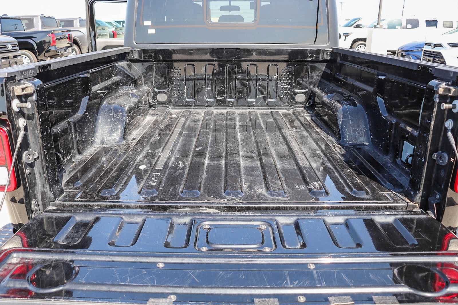 Used 2020 Jeep Gladiator Rubicon w/ Trailer Tow Package AWD/4WD image 20
