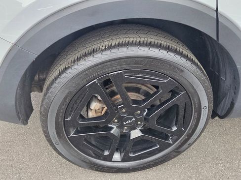 Used 2024 Kia Telluride EX X-Line AWD/4WD image 9