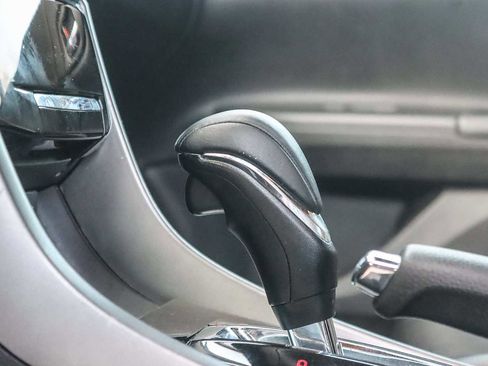 Used 2017 Honda Accord Sport image 19