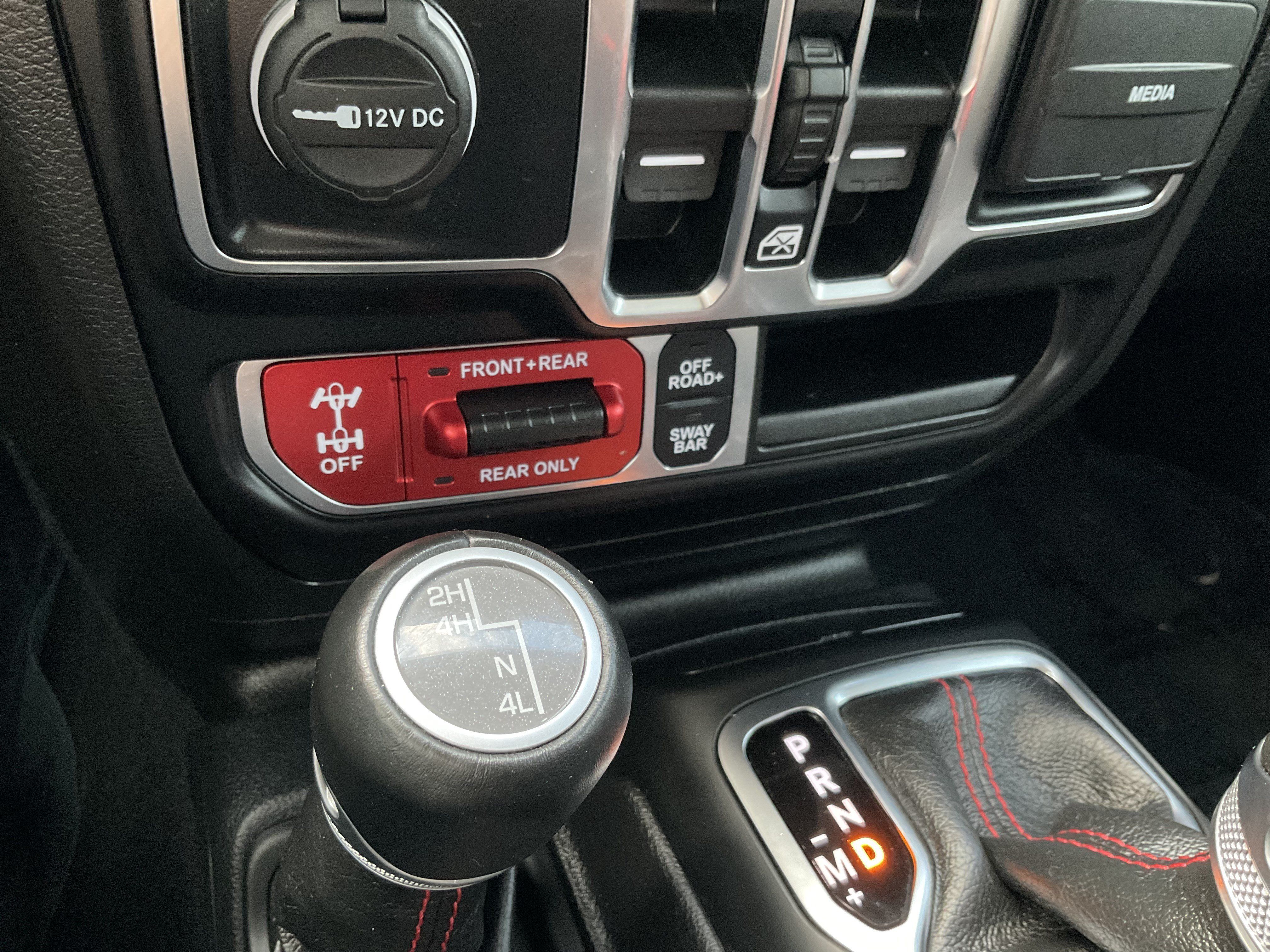 Used 2021 Jeep Gladiator Rubicon w/ Uconnect 4C Nav & Sound Group AWD/4WD image 21