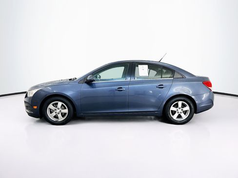 Used 2013 Chevrolet Cruze LT FWD image 4