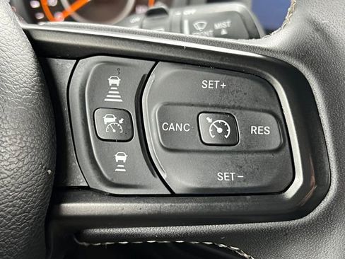 Used 2025 Jeep Wrangler Unlimited Rubicon AWD/4WD image 20