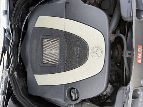 Used 2008 Mercedes-Benz C 350 Sport image 10
