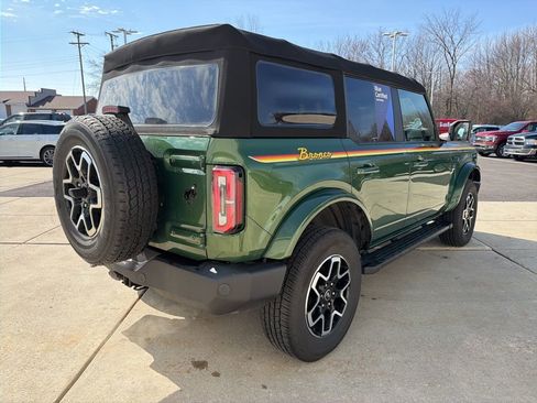 Used 2022 Ford Bronco Outer Banks image 5