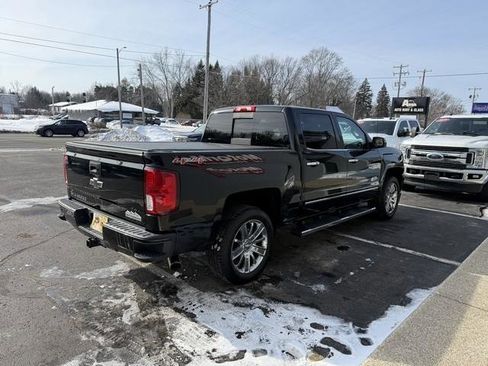 Used 2017 Chevrolet Silverado 1500 High Country image 4