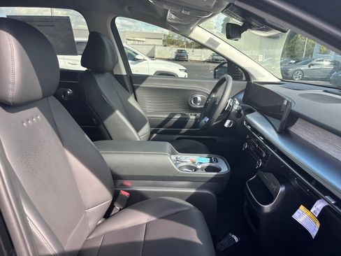 New 2026 Hyundai Ioniq 9 SEL image 28
