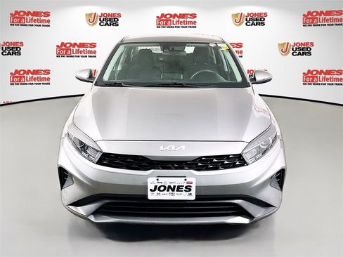 Used 2023 Kia Forte LXS w/ LXS Technology Package image 10