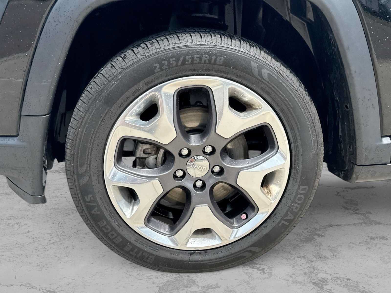 Used 2020 Jeep Compass Limited AWD/4WD image 12